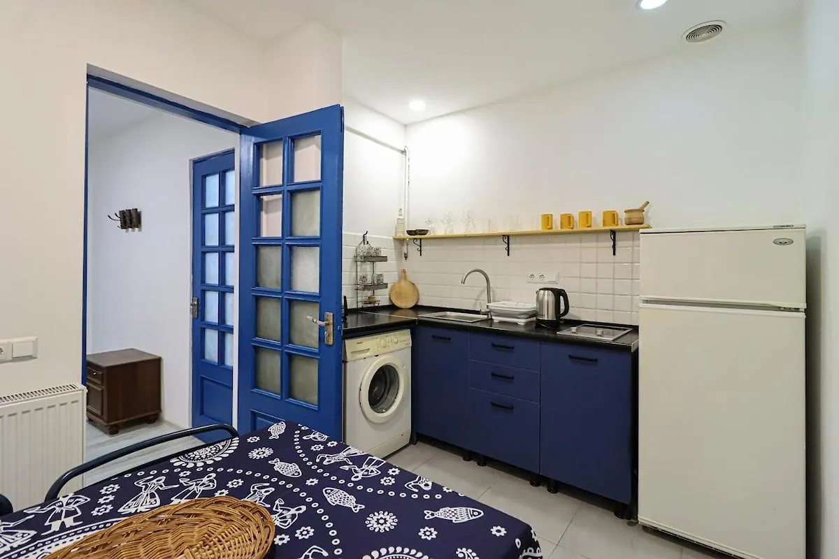 Stylish 1Br Apt In Central Tbilisi By Wehost 0*,  Grúzia
