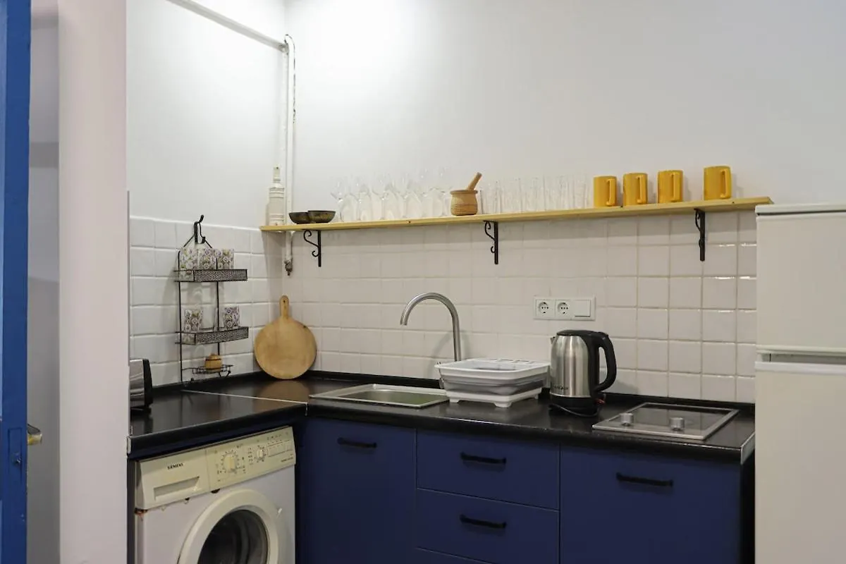 Apartman Stylish 1Br Apt In Central Tbilisi By Wehost